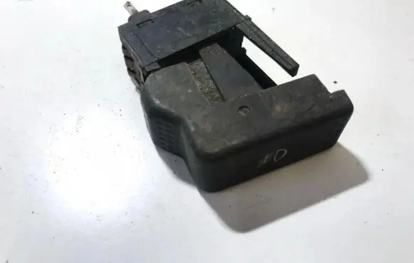 Audi 80 90 B2 Fog light switch 811941503