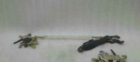 Mercedes-Benz SL R230 Convertible roof lock/latch A2307900971