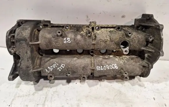 Opel Meriva B Camshaft 55209068