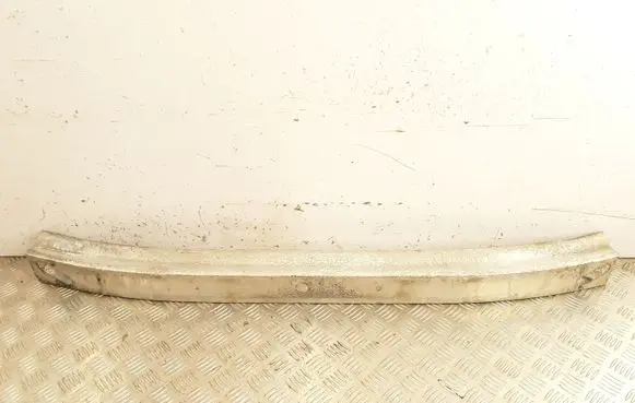 Nissan Primera Front bumper cross member