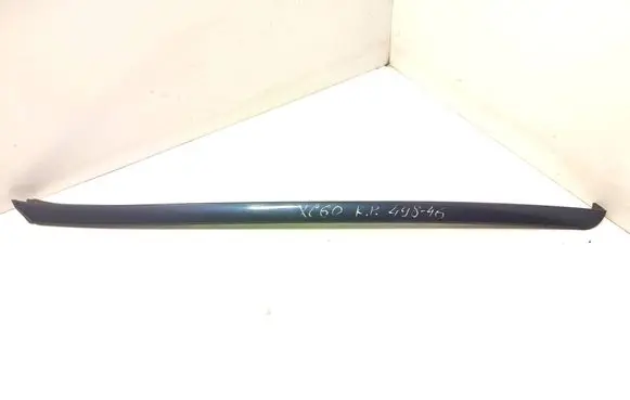 Volvo XC60 Windshield trim 31297722 PMGA