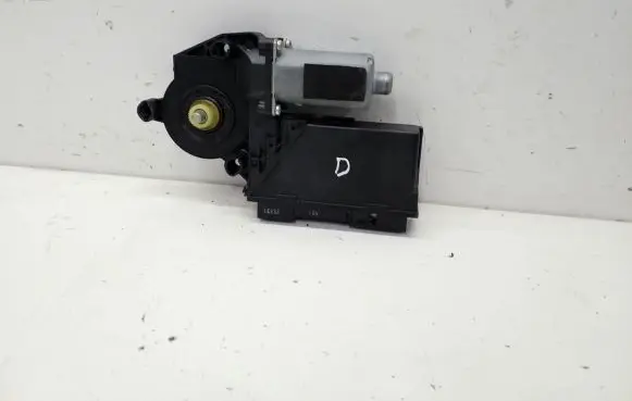 Audi A8 S8 D3 4E Rear door window regulator motor 4E0959802D 4E0910802A