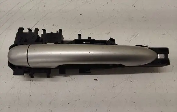 Renault Megane II Rear door exterior handle 8200028463
