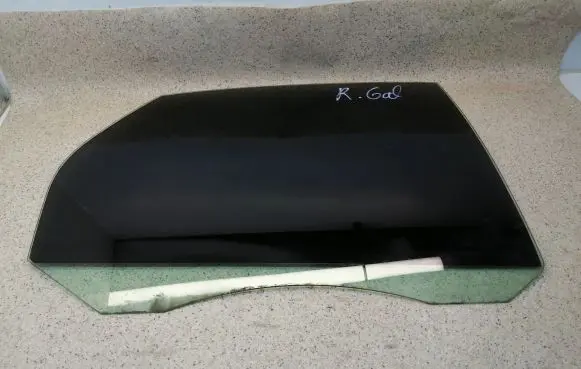Ford Focus Rear door window glass 43R001057