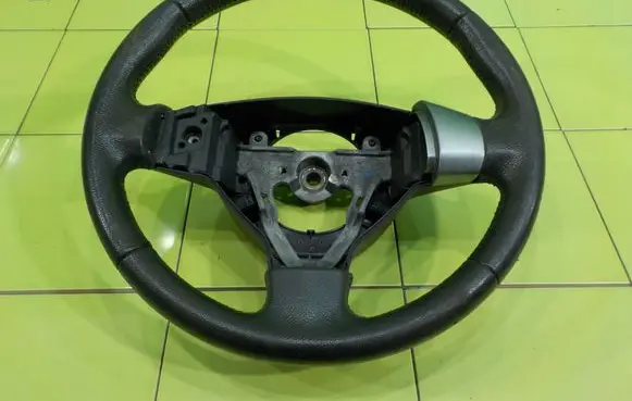 Suzuki Splash Steering wheel 14AB37
