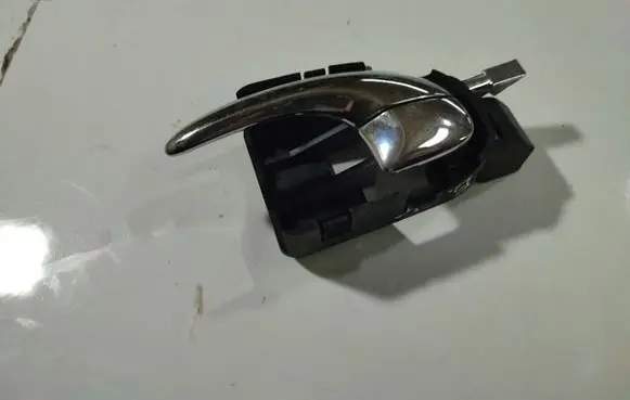 Jaguar X-Type Rear door interior handle 