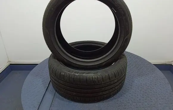 BMW X3 E83 R17 summer tire 