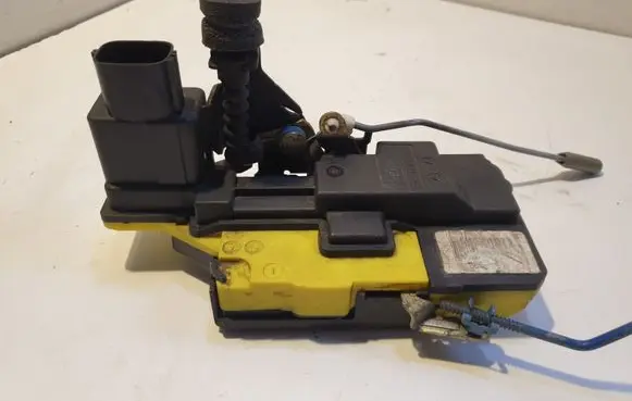 Volvo S80 Front door lock