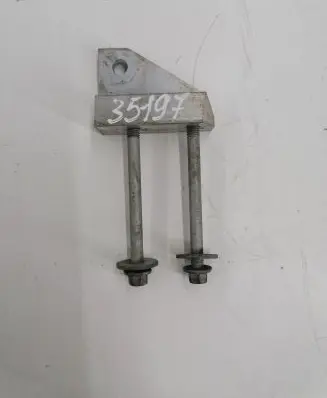 Volvo XC90 Radiator support slam panel bracket 