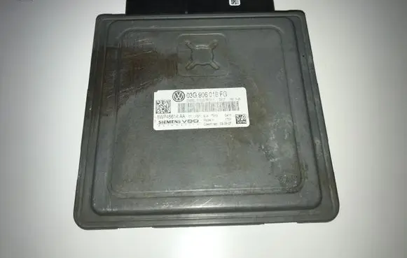 Volkswagen PASSAT B6 Engine control unit/module 03G906018FG 5WP45614AA