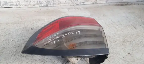 Ford S-MAX Rear/tail lights
