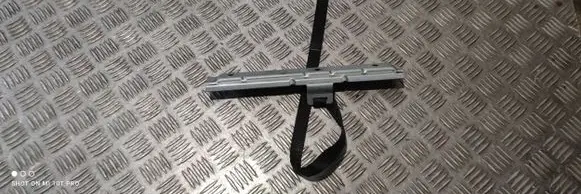 Battery bracket