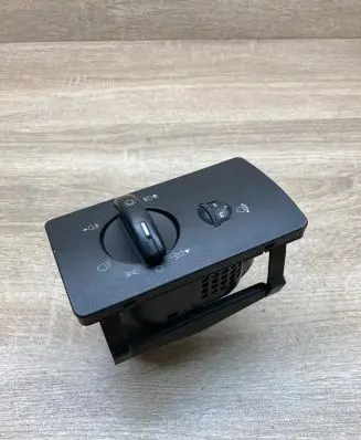 Ford Mondeo Mk III Light switch 4S7T13A024FA