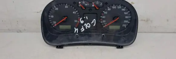 Volkswagen Golf IV Speedometer (instrument cluster) 1J0919860B 2703983 VWZ7Z0W046593