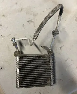 Air conditioning (A/C) radiator (interior)