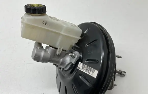 Renault Captur Brake booster 472103202R 6540240402