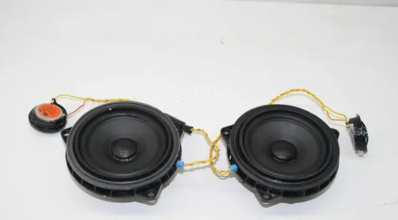 BMW i4 Front door speaker 65132622469 2622469