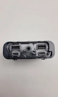 Dodge Durango III USB socket connector 68473947AB