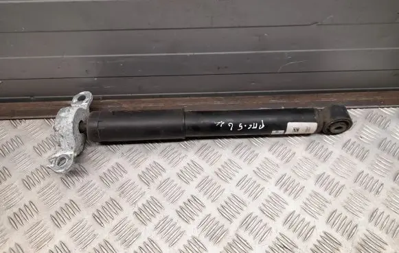 Chrysler Pacifica Rear shock absorber/damper P68231971AG P68231971 68231971