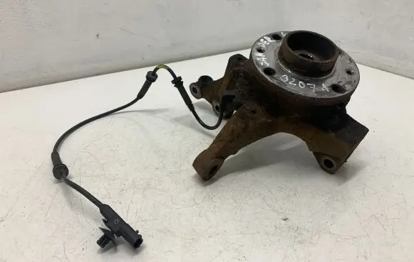 Dacia Sandero Front wheel hub