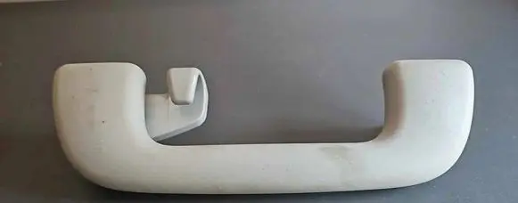 Toyota Avensis T270 Rear interior roof grab handle L1020374