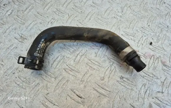 Mercedes-Benz GLE (W166 - C292) Engine coolant pipe/hose A1668304096