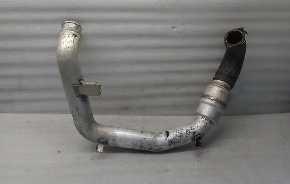 Intercooler hose/pipe