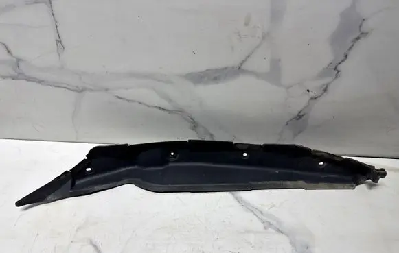 Mercedes-Benz A W176 Fender foam support/seal A1768890100