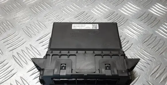 Jaguar XE Climate control unit GX7314F498AD MB1778003343