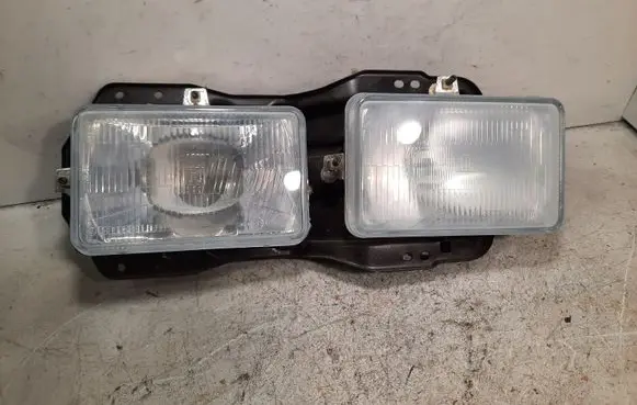 Isuzu D-Max Headlight/headlamp 377771934001 FR115AYP 003115834111