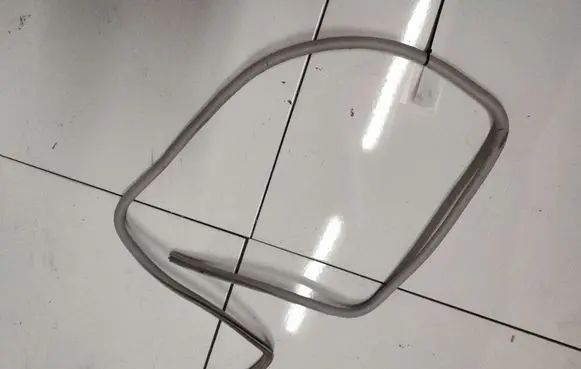 Volkswagen Golf III Rubber seal front coupe door 