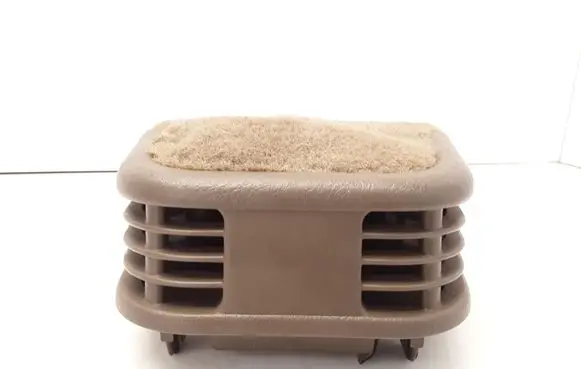 Honda Legend III KA9 Rear air vent grill 