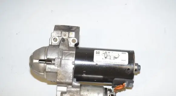 BMW 5 F10 F11 Starter motor 8515900 12418515900 12418570382
