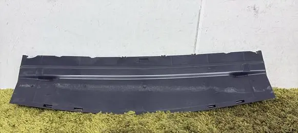 Mercedes-Benz Vito Viano W447 Front bumper skid plate/under tray A4478857400