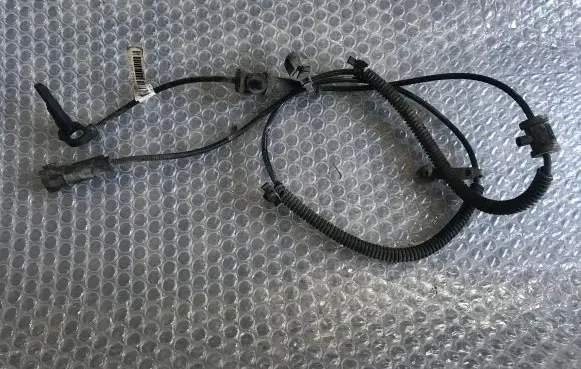 Opel Insignia A ABS rear brake sensor 23497011
