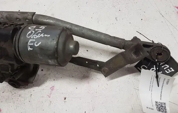 Citroen C5 Front wiper linkage and motor 0390241700