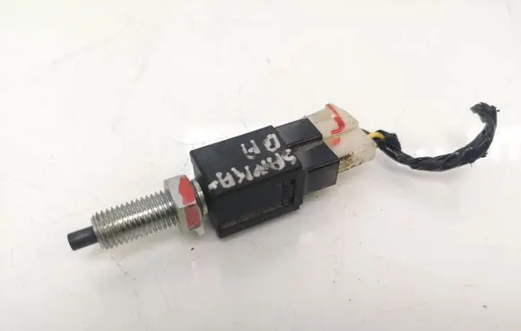 Clutch pedal sensor