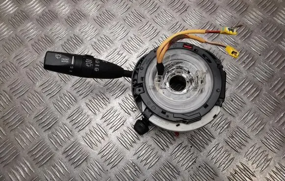 Jeep Grand Cherokee Wiper turn signal indicator stalk/switch 1009665603