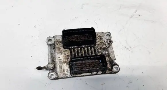 Opel Corsa D Engine control unit/module 55557933
