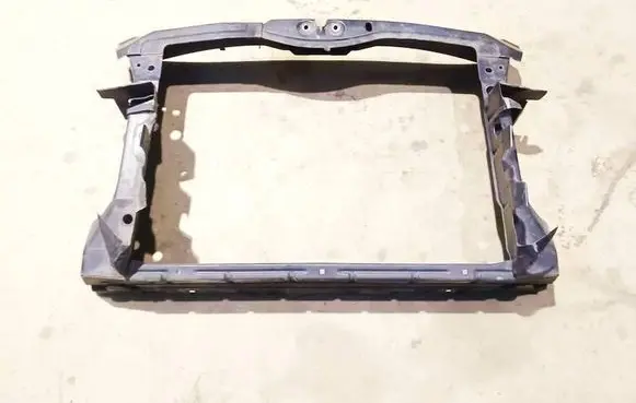 Skoda Octavia Mk2 (1Z) Radiator support slam panel