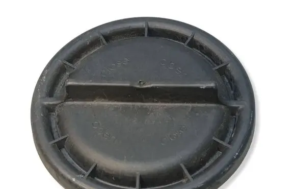 Skoda Octavia Mk3 (5E) Headlight/headlamp dust cover 1305219122