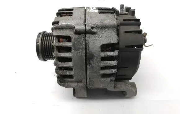 BMW 5 F10 F11 Generator/alternator 8507625 AI03