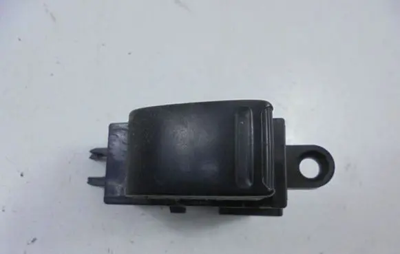 Nissan Primera Electric window control switch 25411AV600