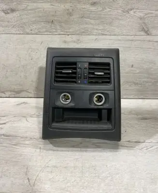 BMW 3 E92 E93 Rear air vent grill 7129556 6932023 6932024