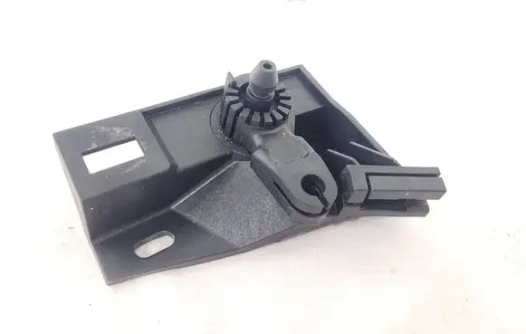 Volkswagen PASSAT B7 Engine bonnet (hood) release handle 1K1823633