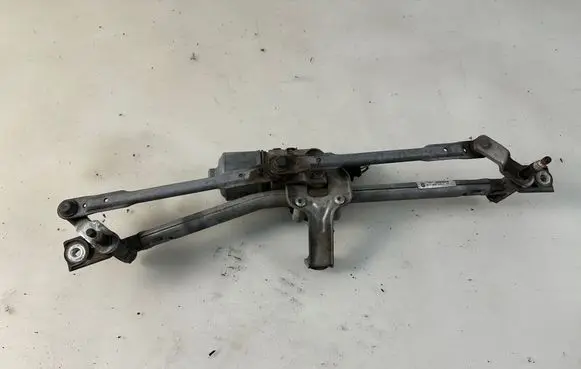 Skoda Fabia Mk1 (6Y) Front wiper linkage and motor 601955119