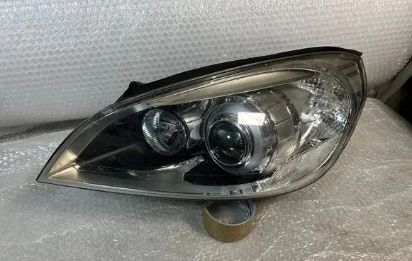 Volvo V60 Headlight/headlamp 31299990 89905477