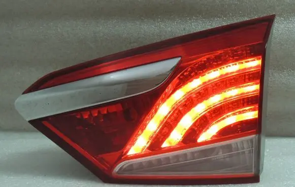 Hyundai i40 Tailgate rear/tail lights 924143Z000 92414-3Z000 924043Z000