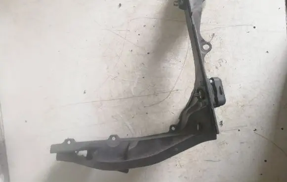 Land Rover Range Rover L322 Other engine bay part 6907733