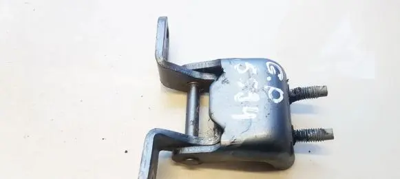 Suzuki SX4 Tailgate/trunk/boot hinge